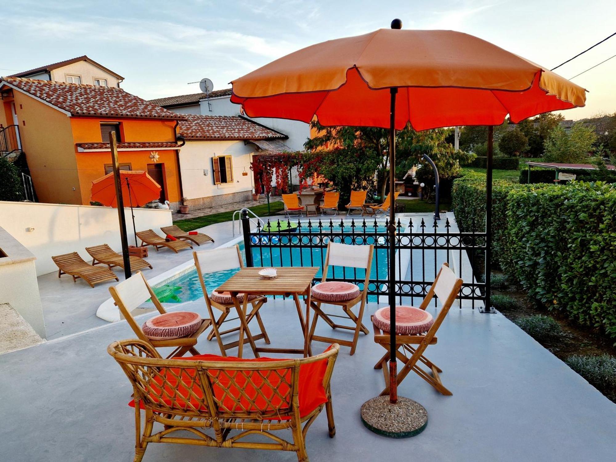 Casa Luana Vila Roč Exterior foto